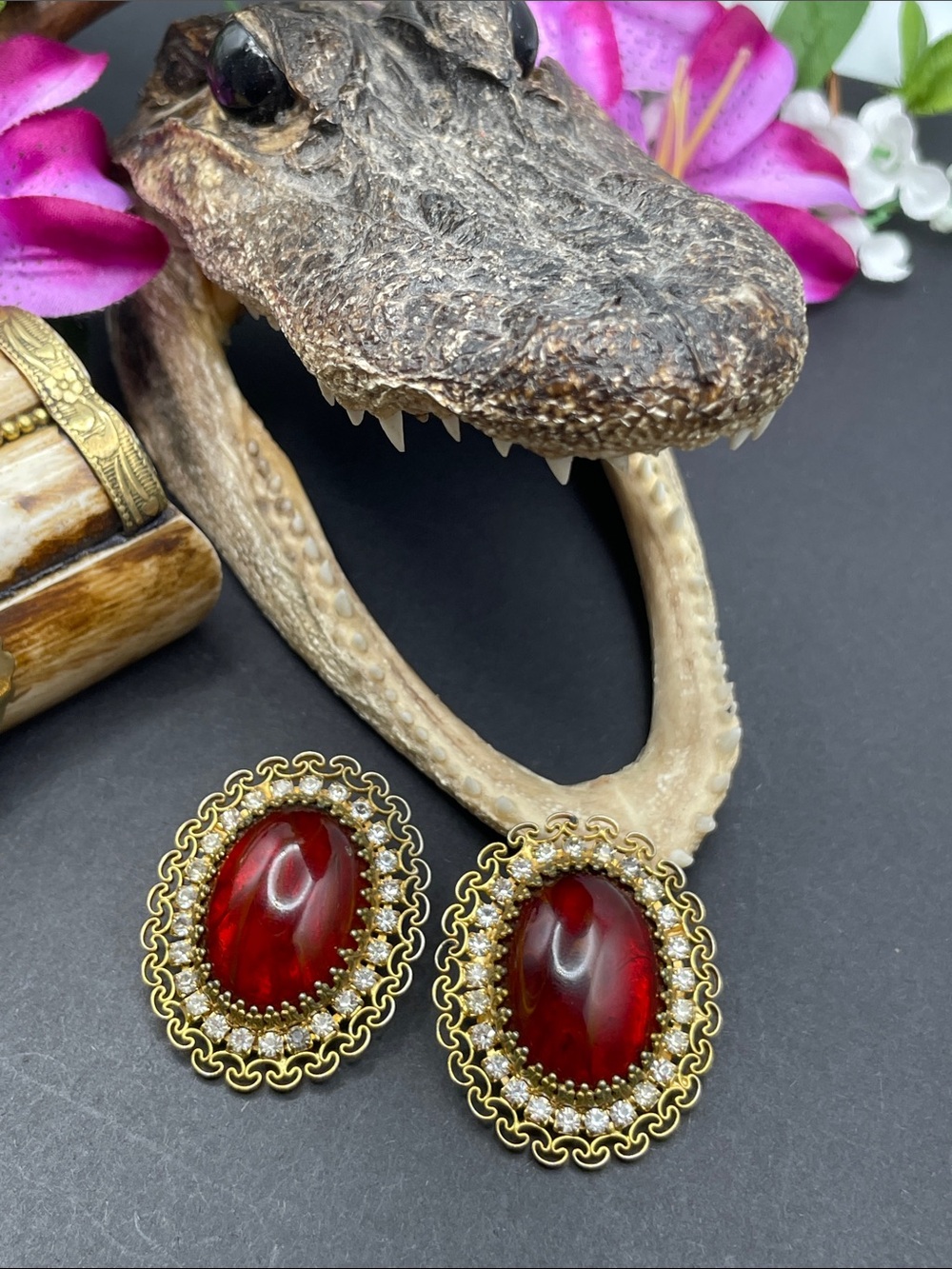 Alice Caviness statement clip on earrings vintage